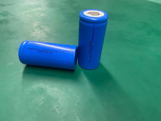 Καλή τιμή 32700 κυλινδρική μπαταρία Lifepo4 6000mah LFP 3.2 Volt μπαταρία λιθίου σε απευθείας σύνδεση