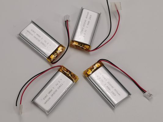 Καλή τιμή Προσαρμόστε 3.7V μπαταρία πολυμερούς λιθίου 602040 400mAh Για ηλεκτρικά παιχνίδια σε απευθείας σύνδεση
